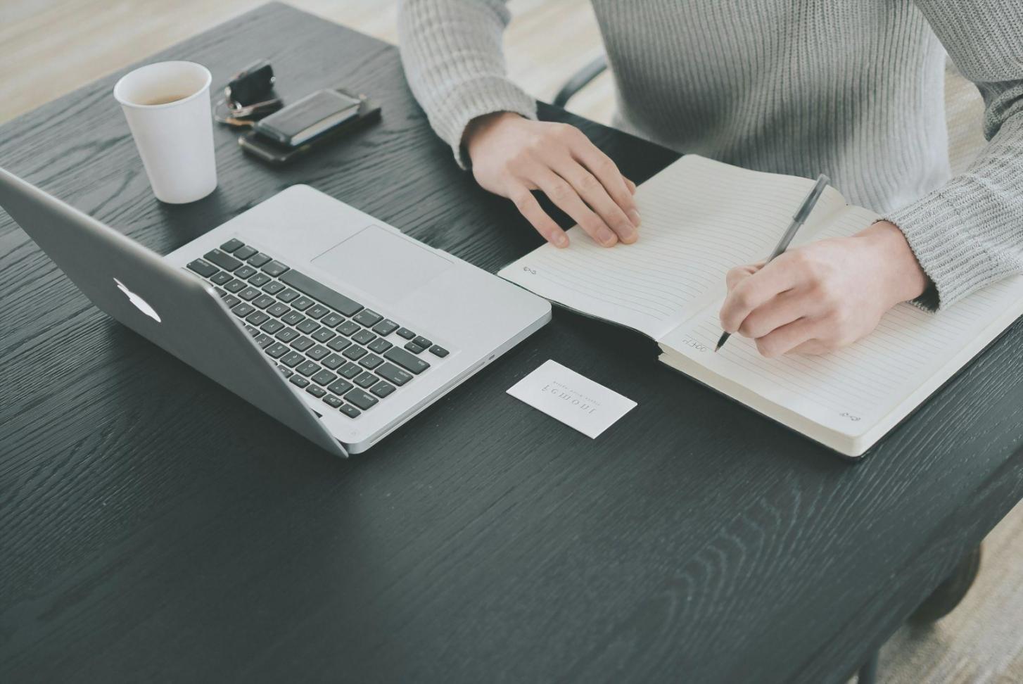 Finanzielle Bildung und Aufklärung